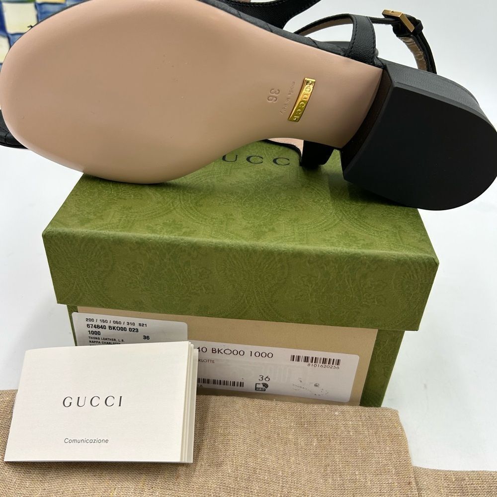 Gucci Black Leather GG Thong Sandals with Gold Hardware - Picture 9 of 10